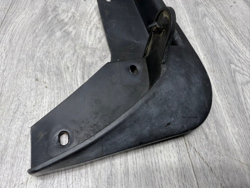 Брызговик, 500 рублей, Москва