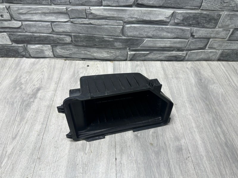 Корпус воздушного фильтра, 1000 рублей, Москва