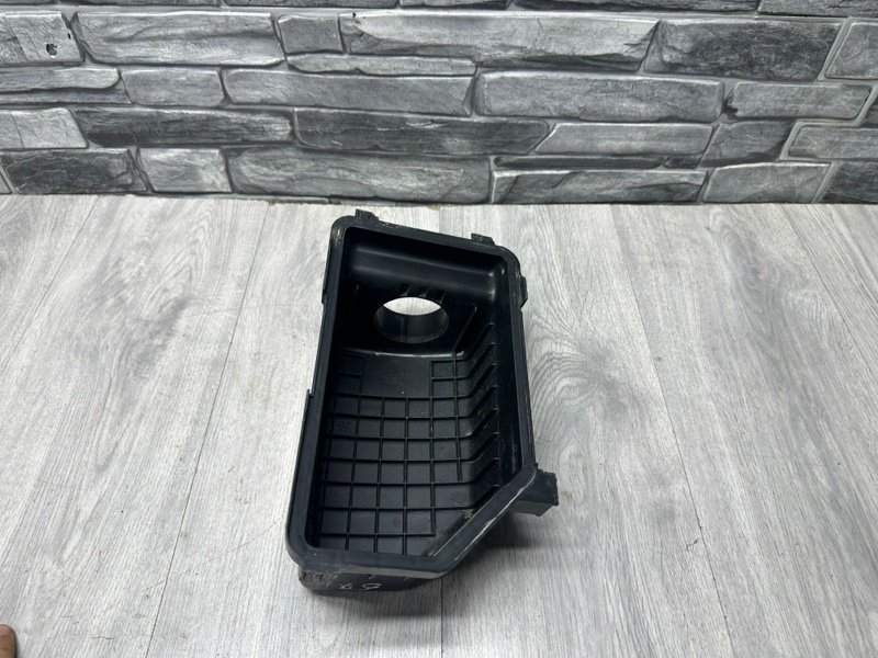 Корпус воздушного фильтра, 1000 рублей, Москва