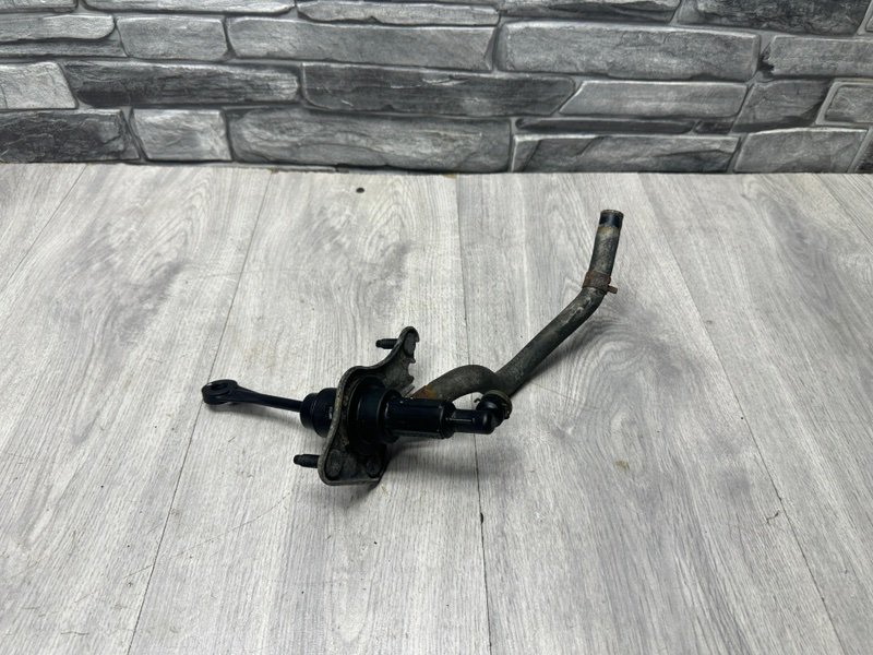 Главный цилиндр сцепления, 1000 рублей, Москва