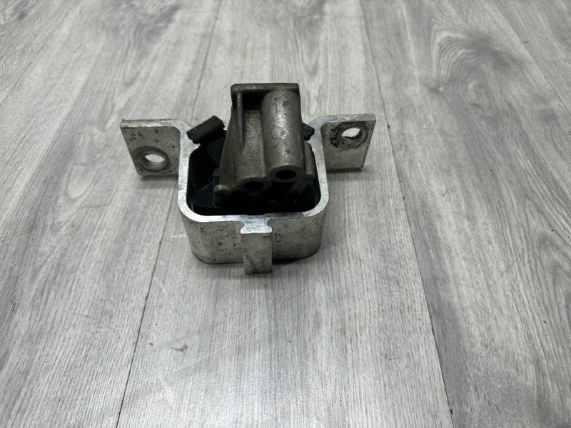 Опора двигателя, 3000 рублей, Москва