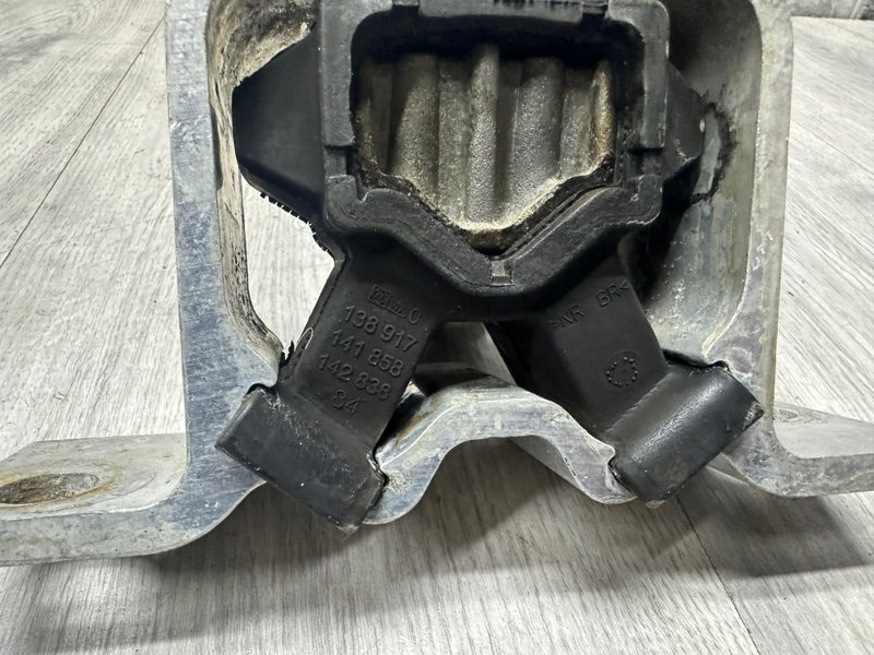 Опора двигателя, 3000 рублей, Москва