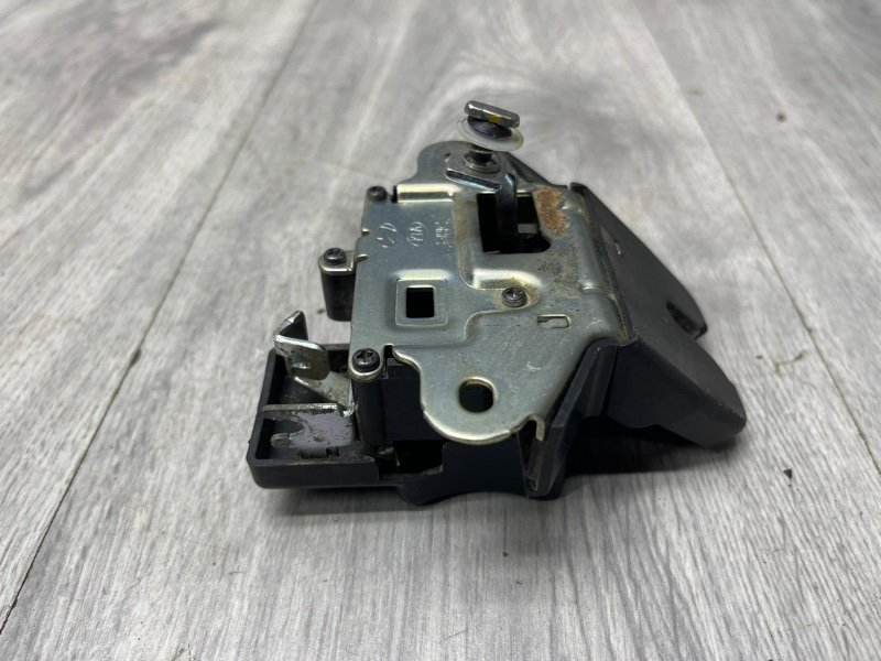 Замок багажника, 2500 рублей, Москва