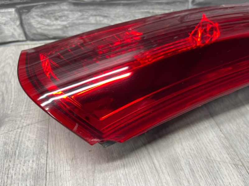 Фонарь задний правый, 1500 рублей, Москва