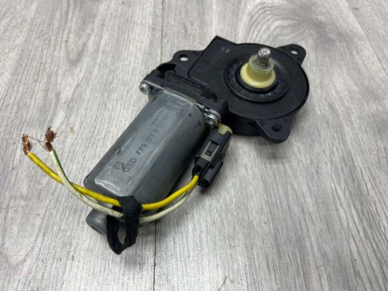 Моторчик стеклоподъемника, 1000 рублей, Москва