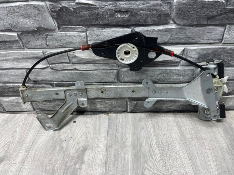 Стеклоподъемник передний, 1000 рублей, Москва