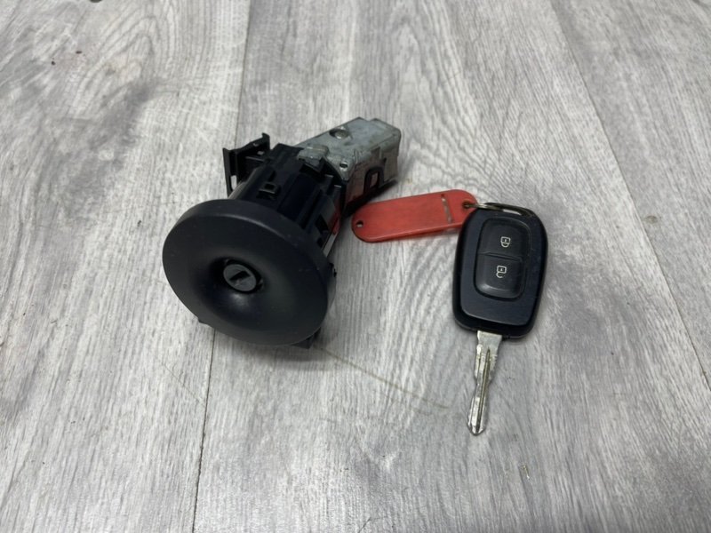 Замок зажигания, 5000 рублей, Москва