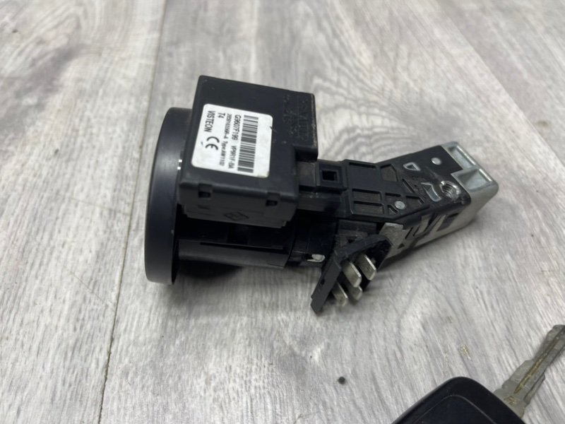 Замок зажигания, 5000 рублей, Москва