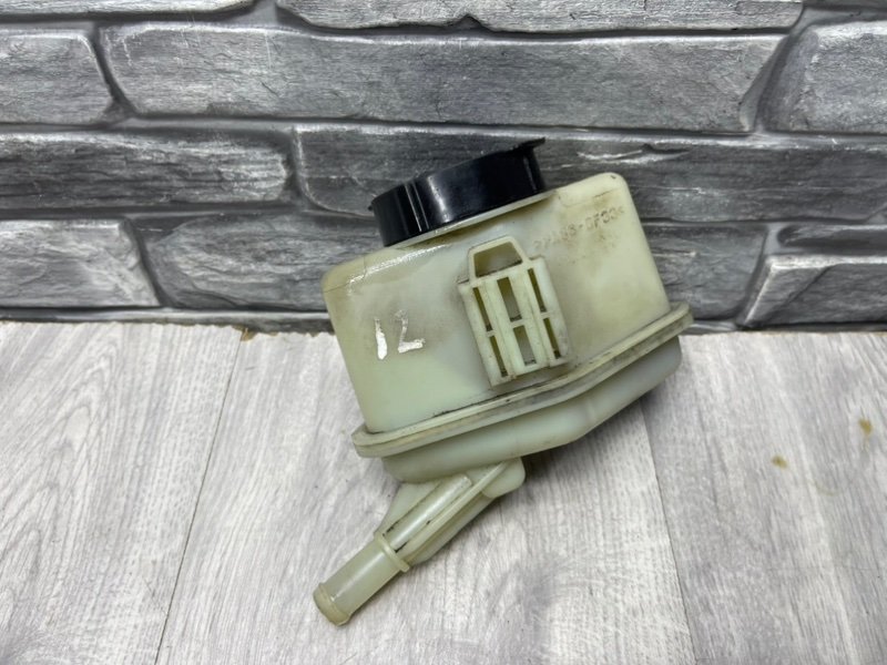 Бачок гидроусилителя руля, 1000 рублей, Москва