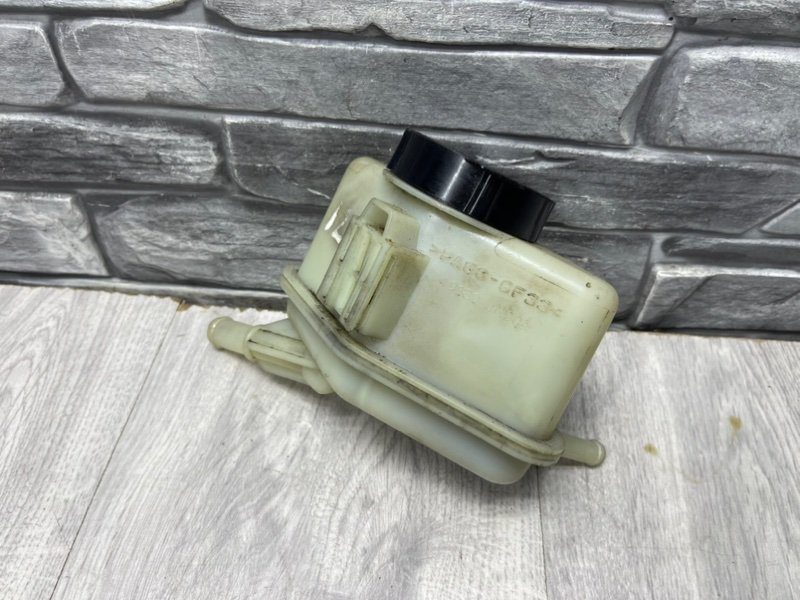 Бачок гидроусилителя руля, 1000 рублей, Москва