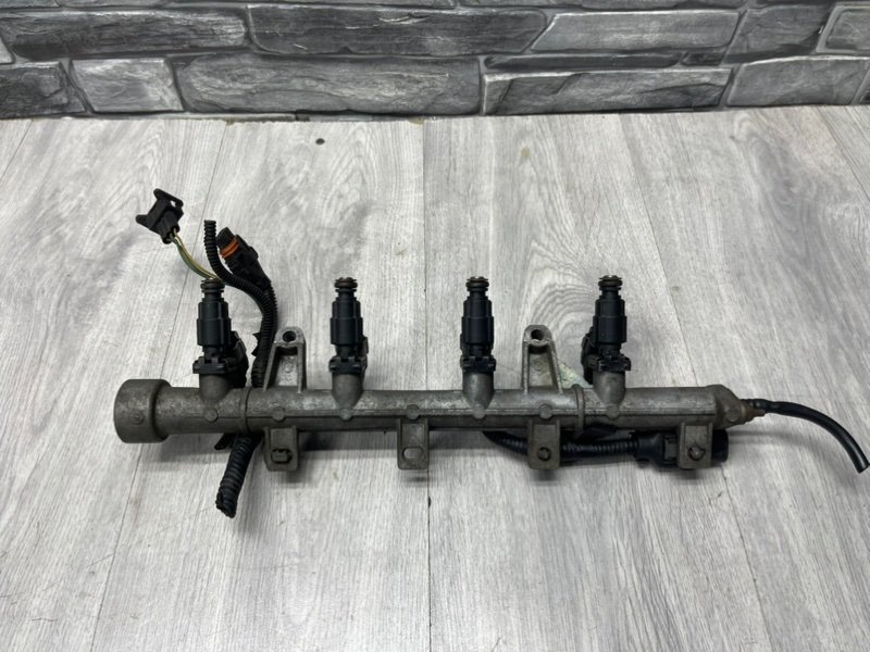 Топливная рейка, 2500 рублей, Москва