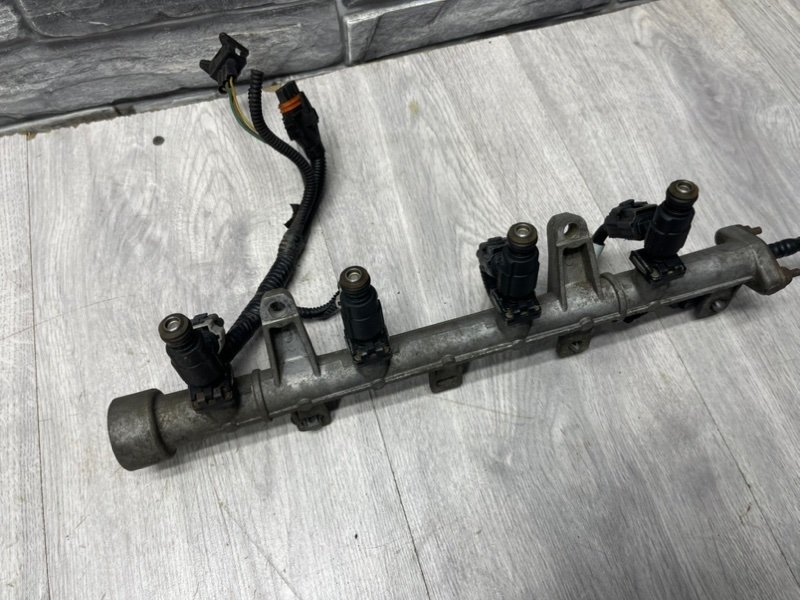 Топливная рейка, 2500 рублей, Москва