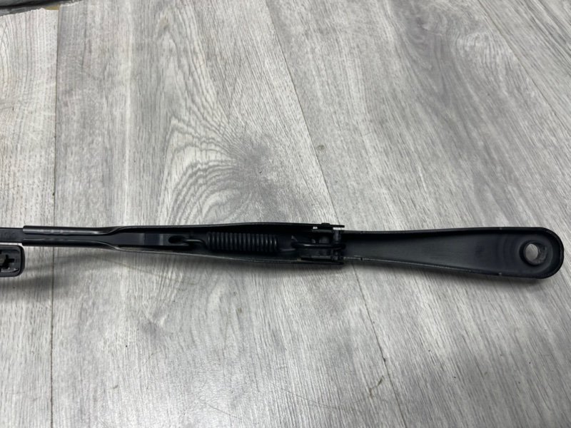 Поводок стеклоочистителя передний, 500 рублей, Москва