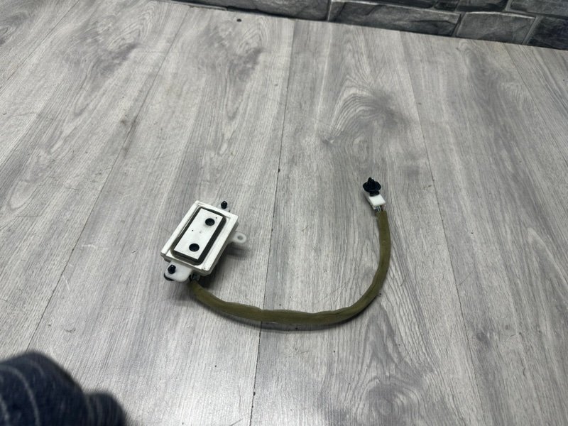 Ионизатор, 500 рублей, Москва