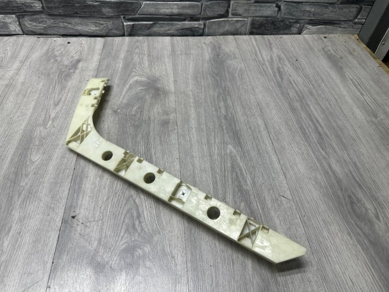 Направляющая заднего бампера, 1000 рублей, Москва