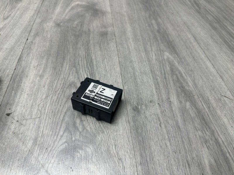 Блок электронный, 1000 рублей, Москва