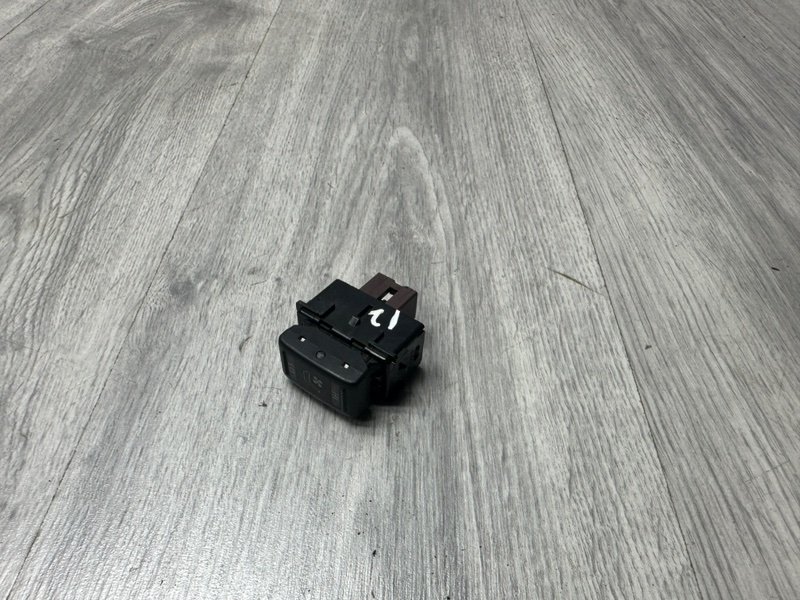 Кнопка, 1000 рублей, Москва