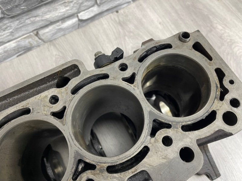 Блок цилиндров, 10000 рублей, Москва