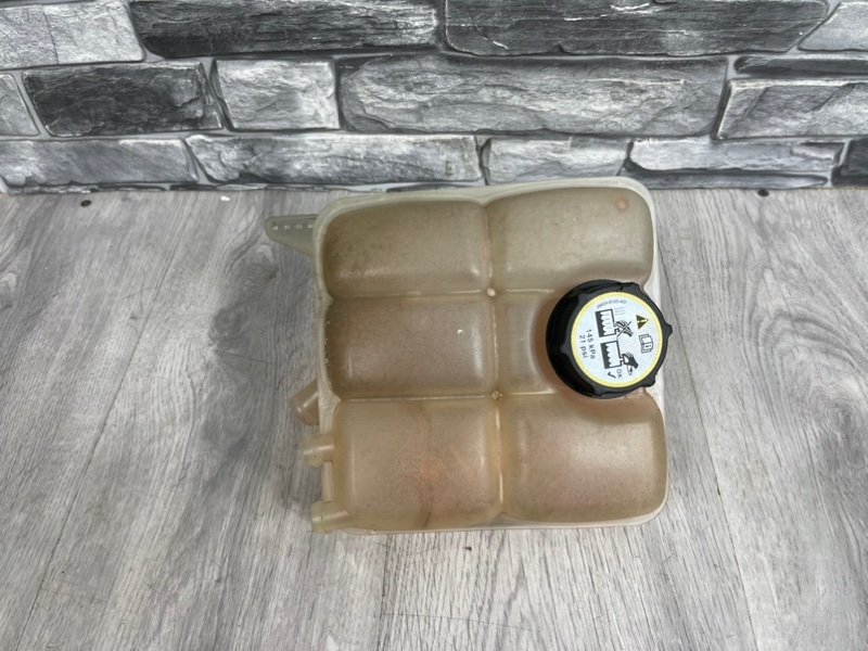 Бачок расширительный, 1200 рублей, Москва