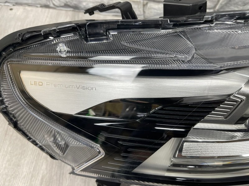 Фара правая, 10000 рублей, Москва