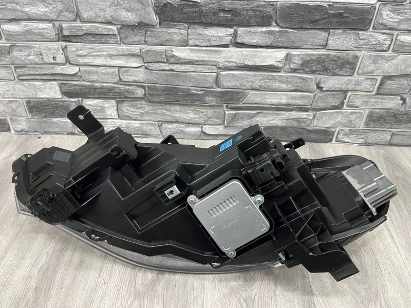 Фара правая, 10000 рублей, Москва