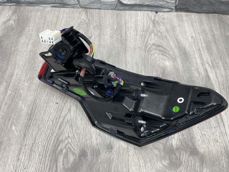 Фонарь задний левый, 25000 рублей, Москва