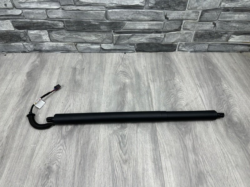 Амортизатор двери багажника, 10000 рублей, Москва