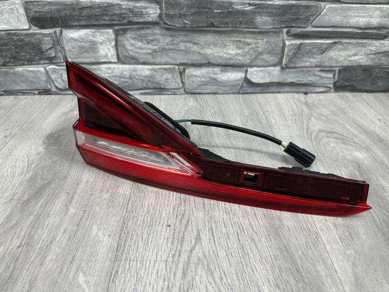 Фонарь задний правый, 6000 рублей, Москва