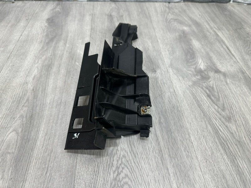 Накладка крыла, 500 рублей, Москва