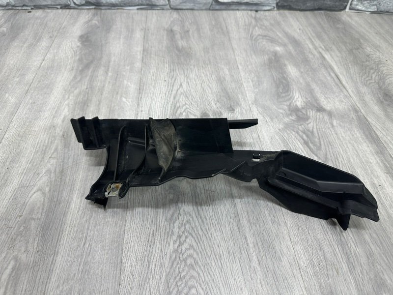 Накладка крыла, 500 рублей, Москва