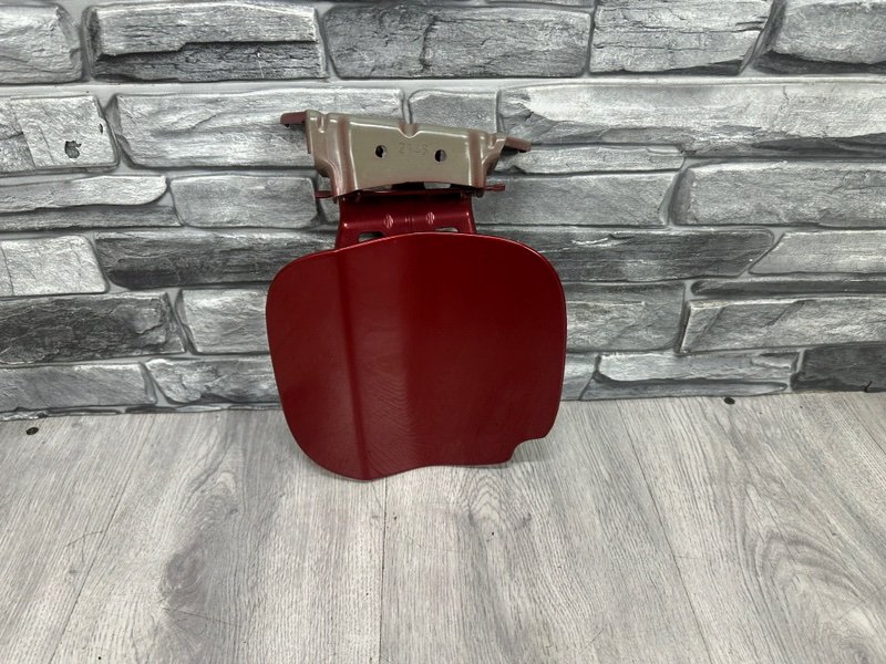 Лючок топливного бака, 1000 рублей, Москва