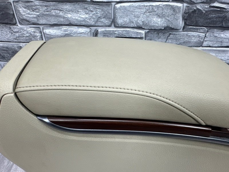 Подлокотник, 5000 рублей, Москва