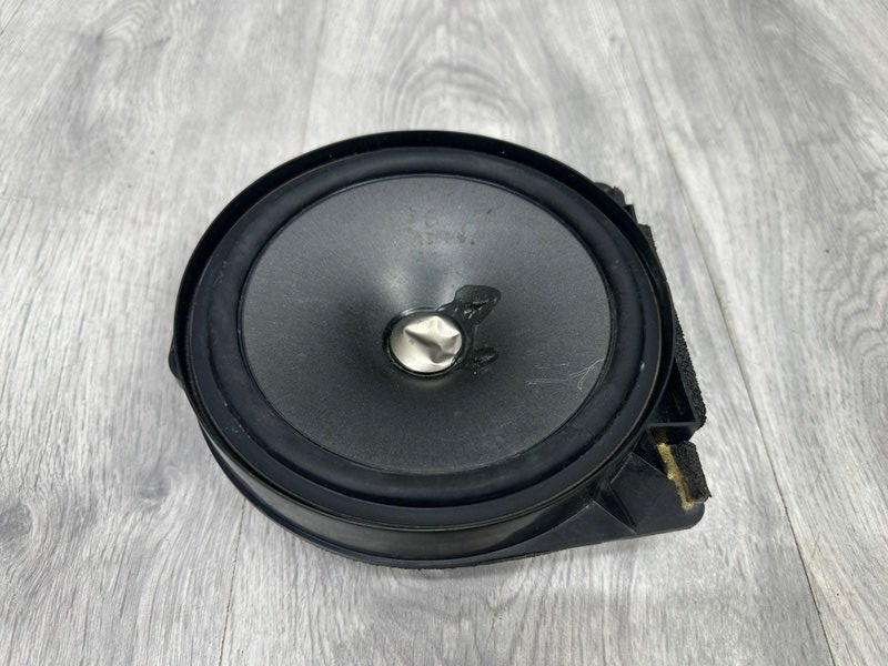 Динамик, 1000 рублей, Москва