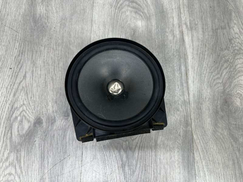 Динамик, 1000 рублей, Москва