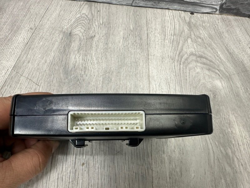 Блок электронный, 1500 рублей, Москва