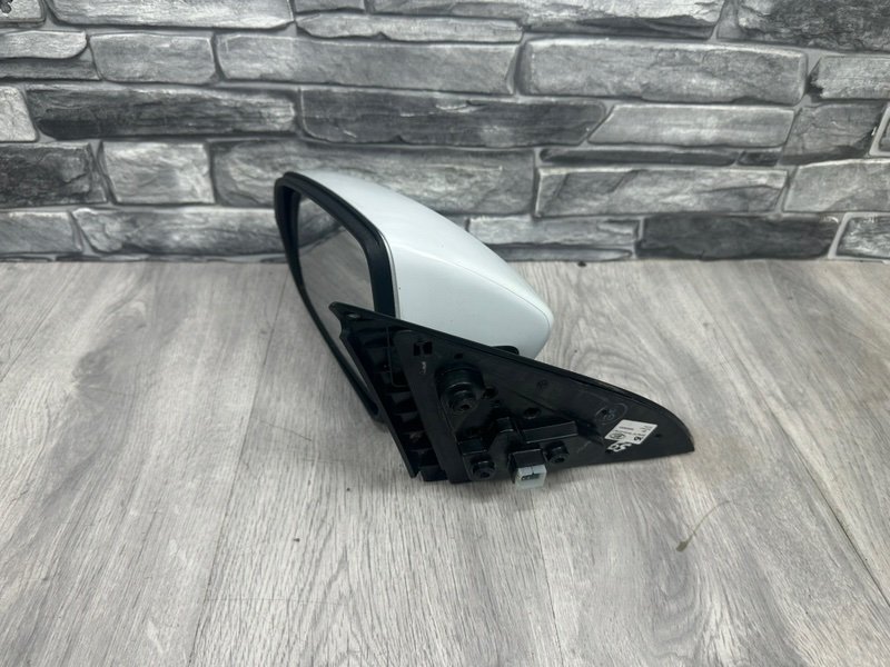 Зеркало левое, 3000 рублей, Москва