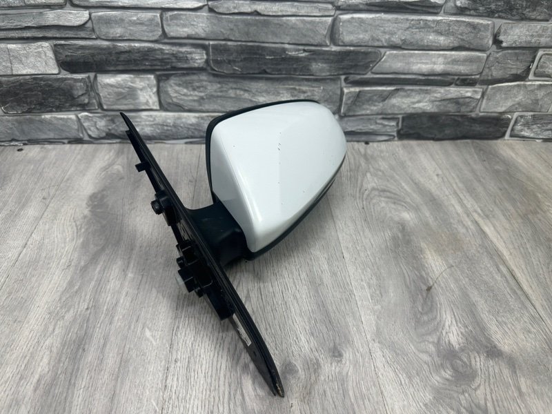 Зеркало левое, 3000 рублей, Москва