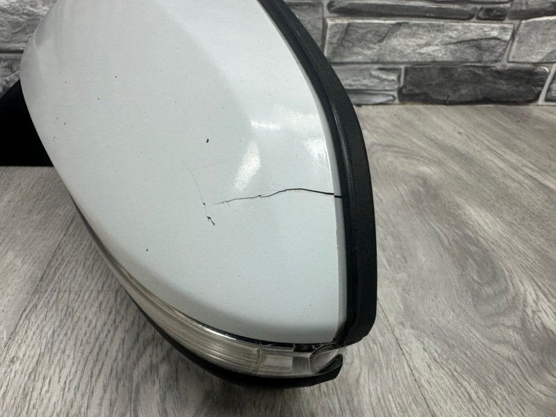 Зеркало левое, 3000 рублей, Москва