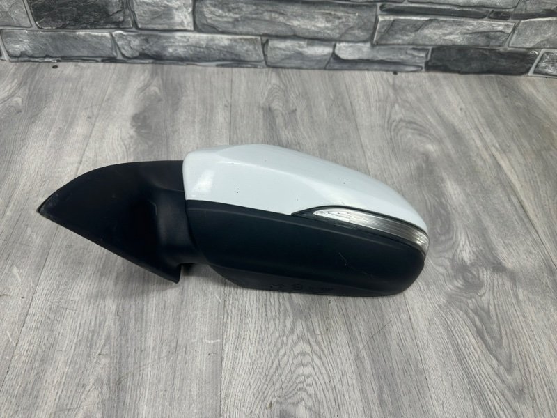 Зеркало левое, 3000 рублей, Москва