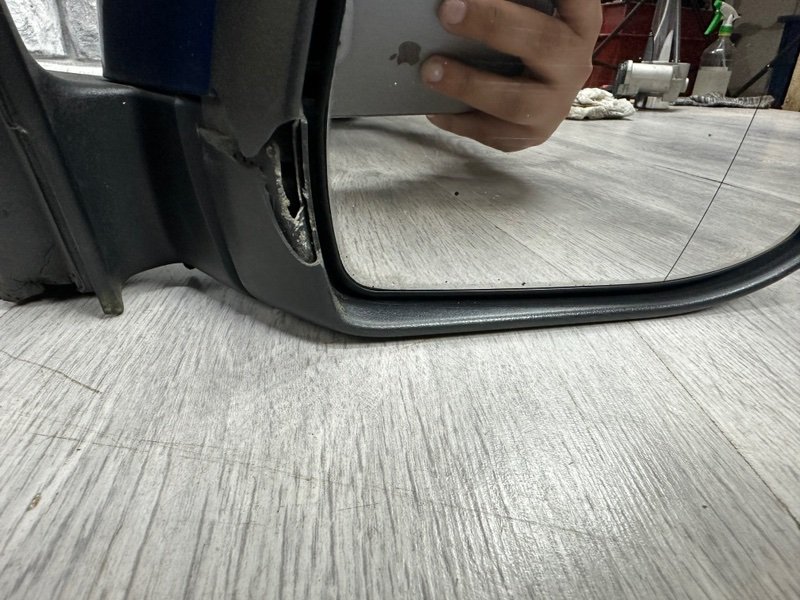 Зеркало правое, 4000 рублей, Москва