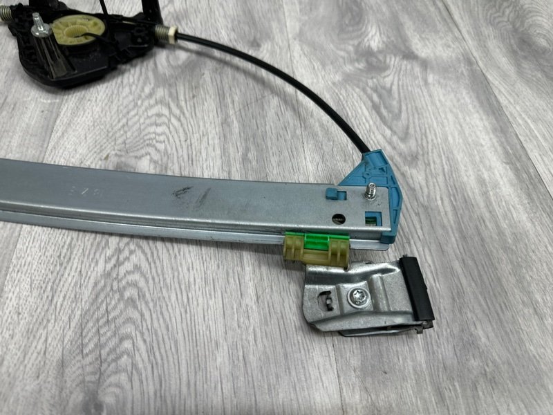 Стеклоподъемник передний, 1200 рублей, Москва