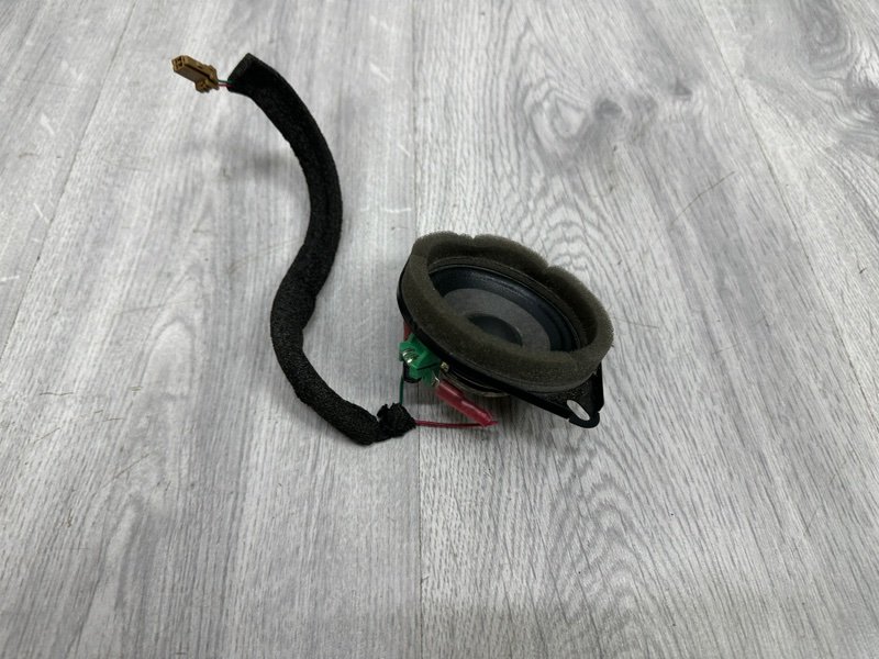 Динамик, 1000 рублей, Москва