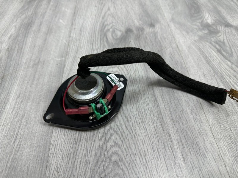 Динамик, 1000 рублей, Москва