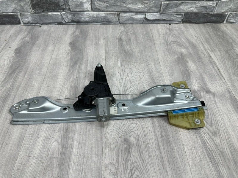 Стеклоподъемник передний, 2000 рублей, Москва