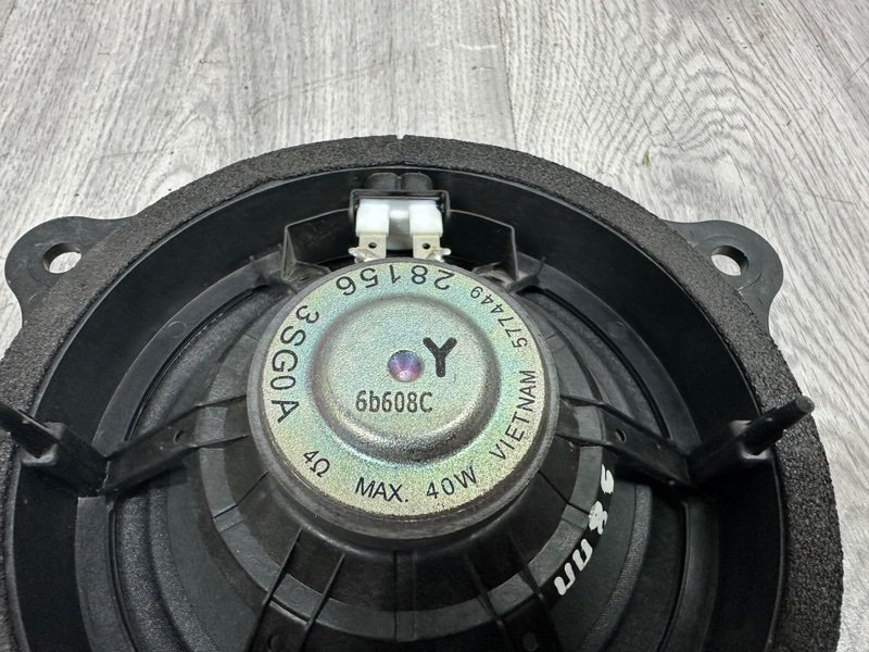 Динамик, 1000 рублей, Москва