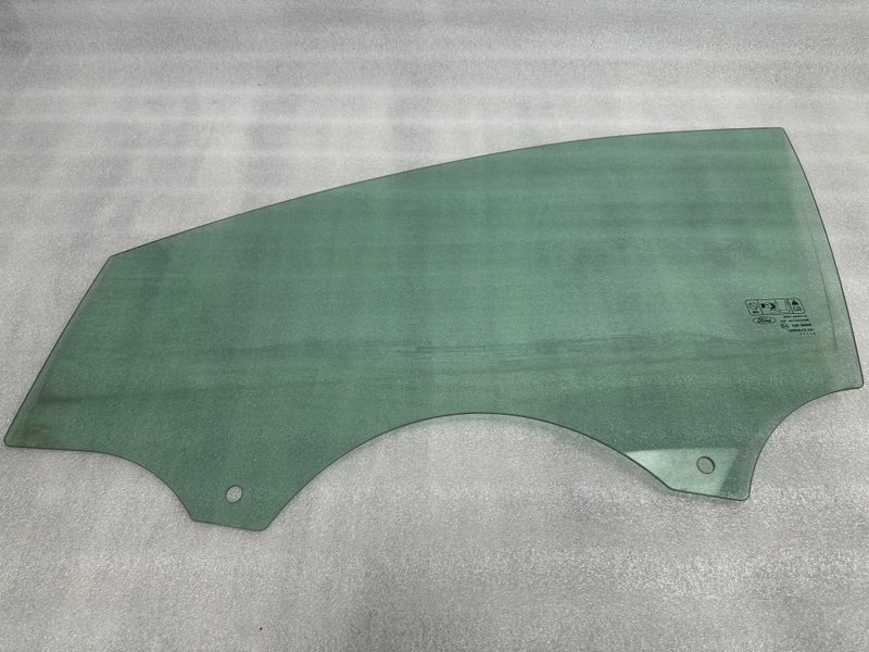 Стекло двери передней левой, 1000 рублей, Москва