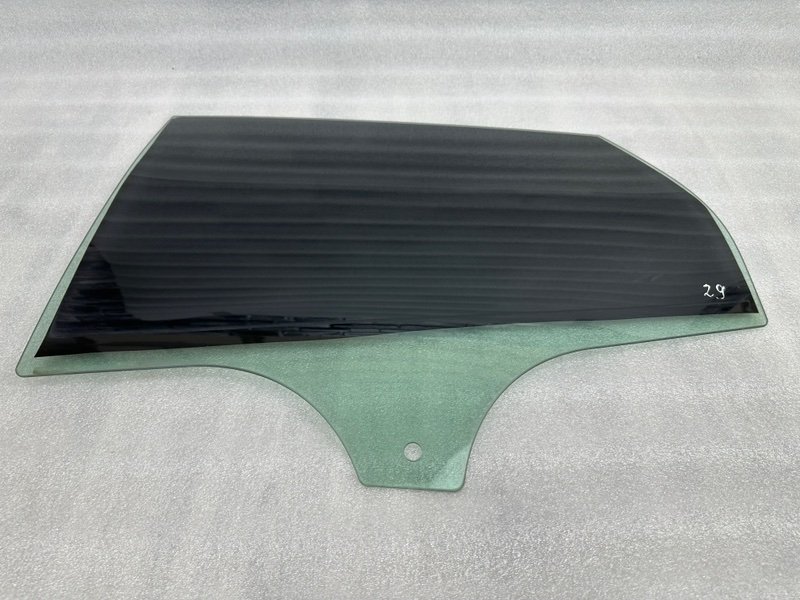 Стекло двери задней левой, 1000 рублей, Москва