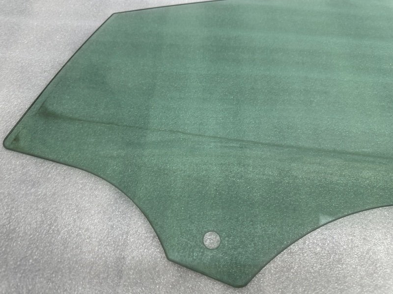 Стекло двери передней левой, 1100 рублей, Москва