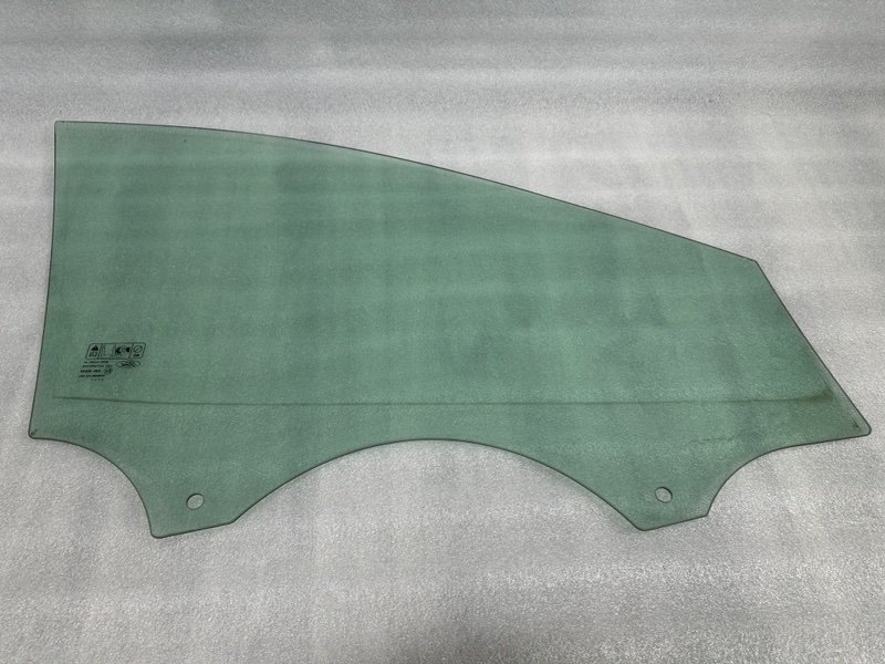 Стекло двери передней левой, 1100 рублей, Москва