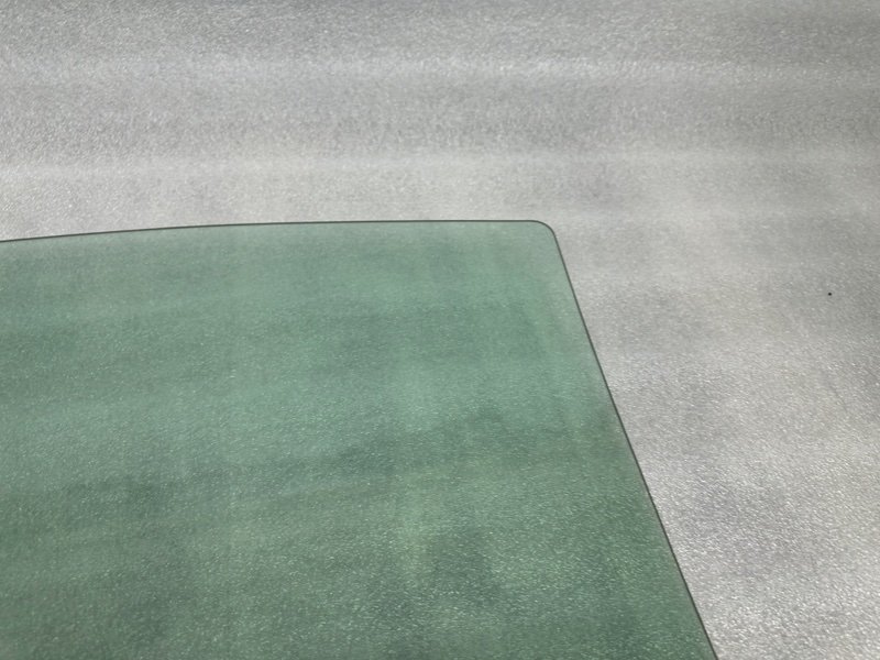 Стекло двери задней левой, 2000 рублей, Москва